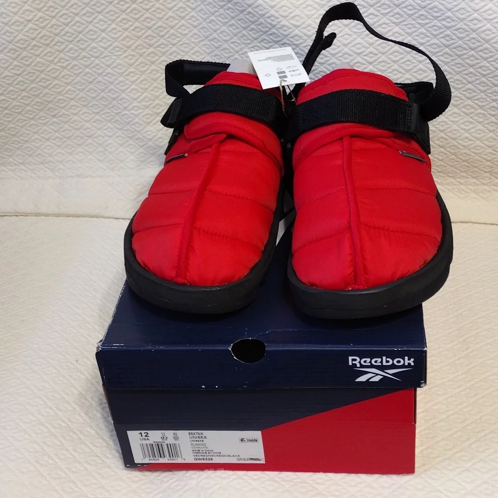 Reebok Beatnik Red Sandal